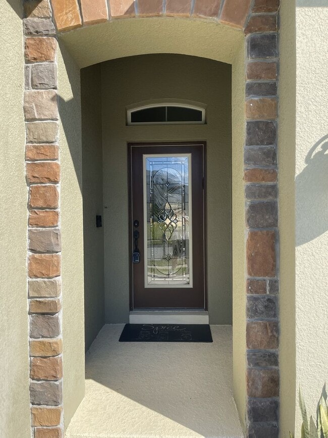 2062 Redbay Ave in Minneola, FL - Building Photo - Building Photo