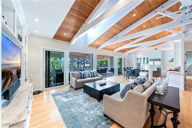 property at 491 17th Ave S