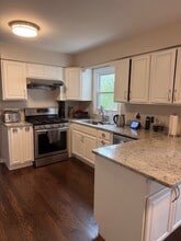 1332 Culpepper Dr in Naperville, IL - Building Photo - Building Photo
