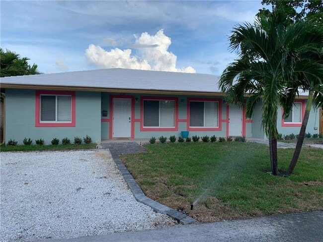 3200 NE 13th Ave in Oakland Park, FL - Building Photo - Building Photo