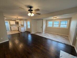 1628 8th St SE in Decatur, AL - Building Photo - Building Photo