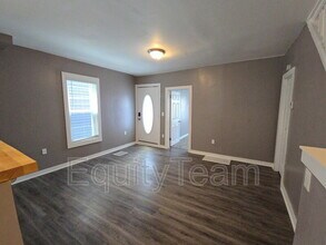 3314 Graydon Ave in Cincinnati, OH - Building Photo - Building Photo
