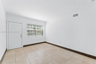 551 NE 62nd St in Miami, FL - Building Photo - Building Photo