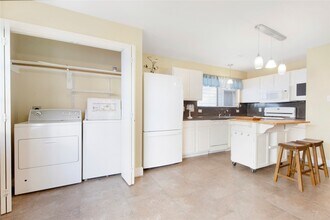 18903 Atasca Oaks Dr in Humble, TX - Foto de edificio - Building Photo