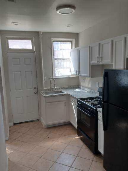 1602 Poplar Grove St photo'