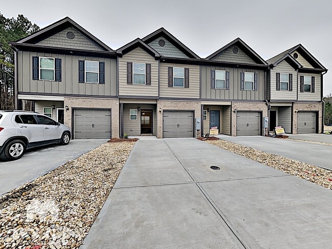 property at 6066 Oak Bend Ct