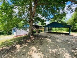 3567 Blue Rd in Tuscumbia, AL - Building Photo - Building Photo