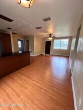 555 Nightingale St in Keystone Heights, FL - Building Photo - Building Photo