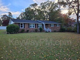 4580 Hickory Dr in Evans, GA - Building Photo