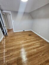 3673 Winchell Rd in Shaker Heights, OH - Building Photo - Building Photo