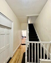 22 Highgate St, Unit #22 in Boston, MA - Foto de edificio - Building Photo