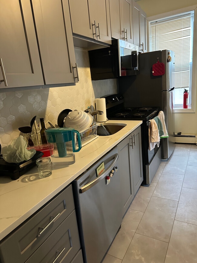 822 Huntington Ave, Unit 4 in Boston, MA - Building Photo - Building Photo