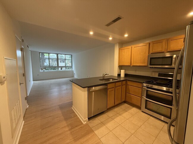 property at 350 G St SW