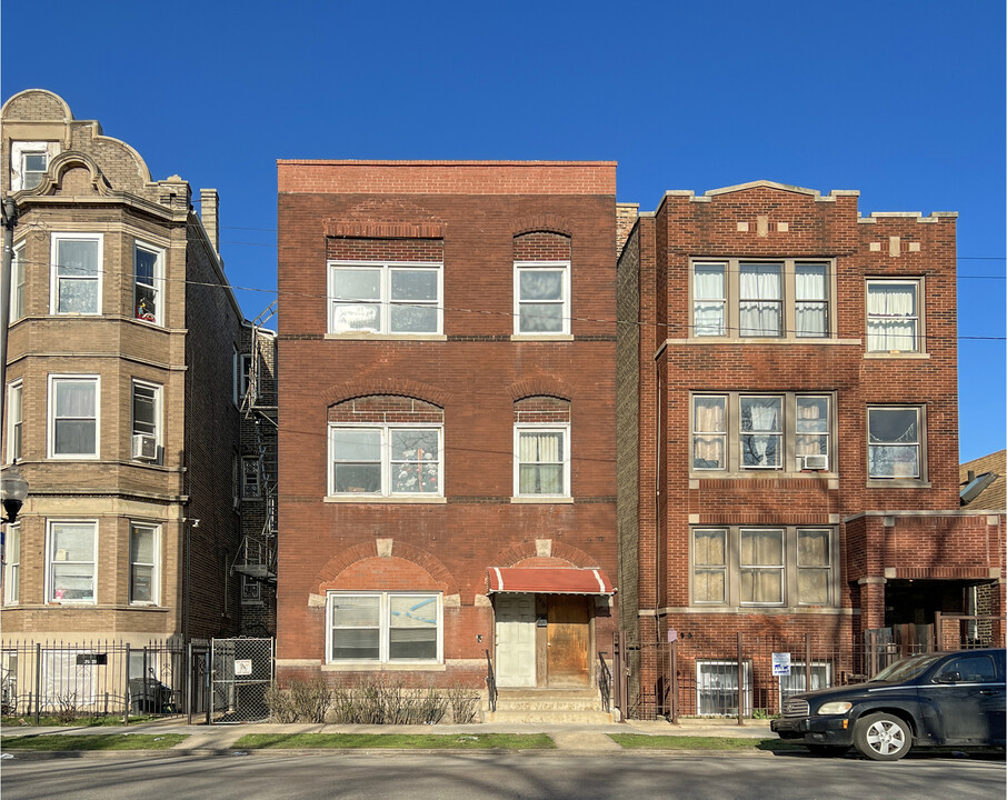 2518 S California Ave in Chicago, IL - Building Photo