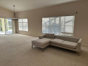 8659 46th Ave Cir W in Bradenton, FL - Building Photo - Building Photo