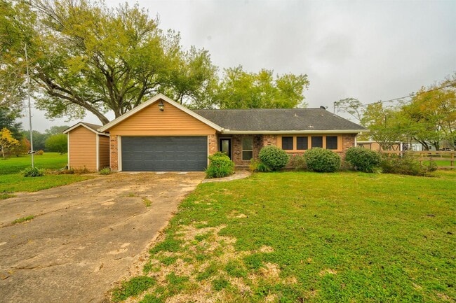 property at 2703 COUNTY 962D Rd