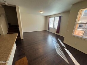 1654 Heywood St in Simi Valley, CA - Building Photo - Building Photo