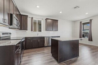 201 Katie Elder Dr in Jarrell, TX - Building Photo - Building Photo