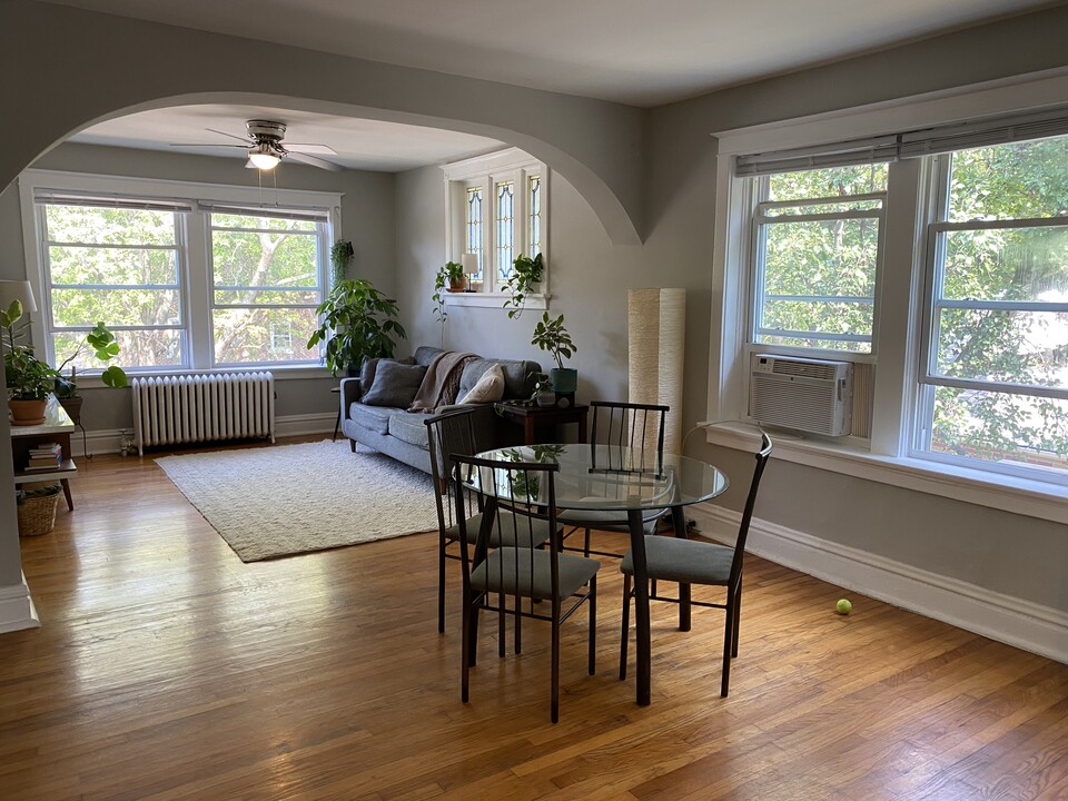 4544 Cleveland Ave in St. Louis, MO - Building Photo
