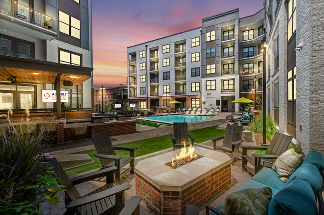 Abberly Foundry Apartment Homes