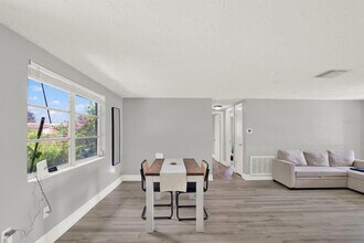 3543 Trask Dr in Holiday, FL - Building Photo - Building Photo