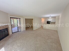 39219 Guardino Dr in Fremont, CA - Building Photo