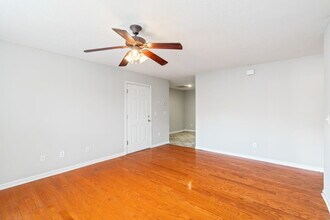 1707 Maple View Way in Knoxville, TN - Building Photo - Building Photo