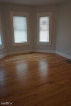 194 Fellsway W-Unit -Apt. 2 in Medford, MA - Building Photo - Building Photo