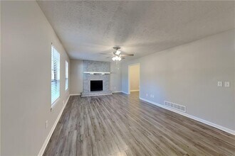 4330 Treeline Way in Douglasville, GA - Building Photo - Building Photo