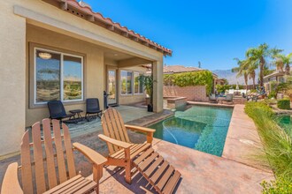 65 Shoreline Dr in Rancho Mirage, CA - Building Photo - Building Photo