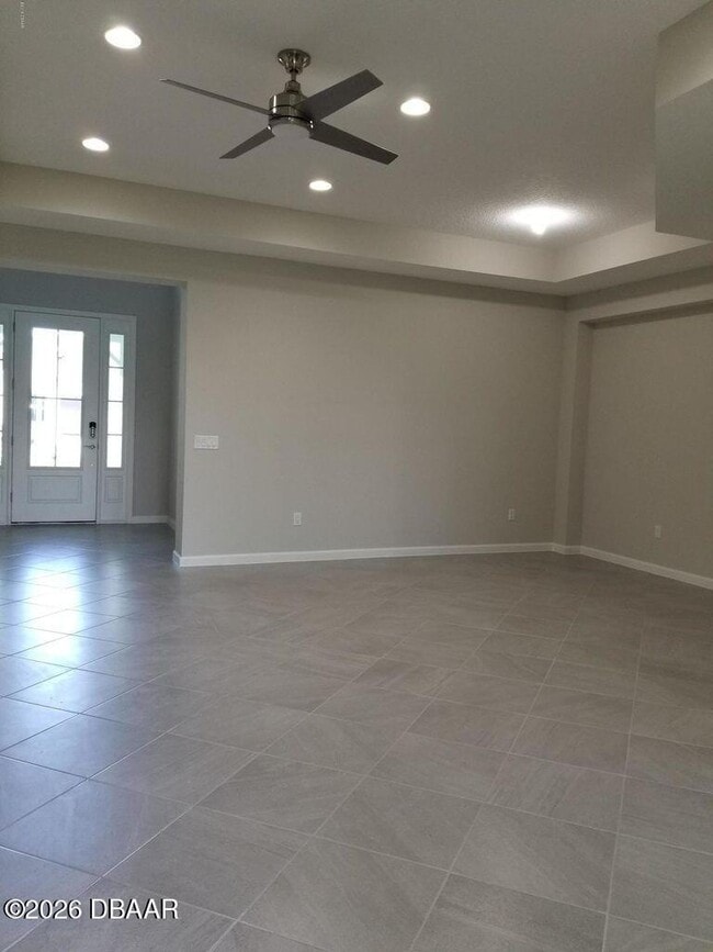 899 Attitude Ave in Daytona Beach, FL - Building Photo - Building Photo