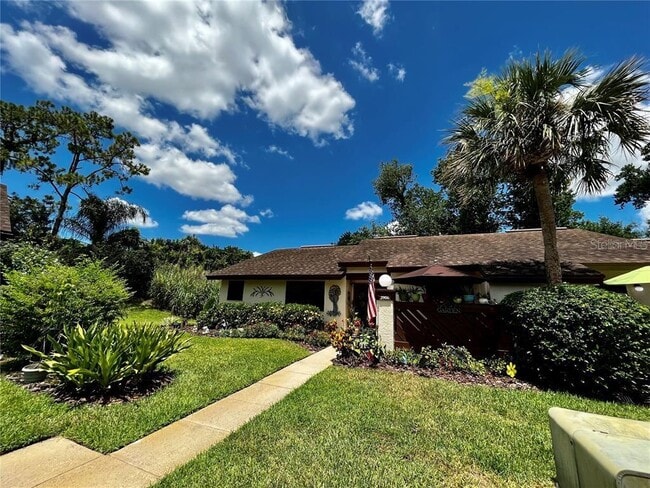 2906 Silver Bell Ct in Palm Harbor, FL - Building Photo - Building Photo