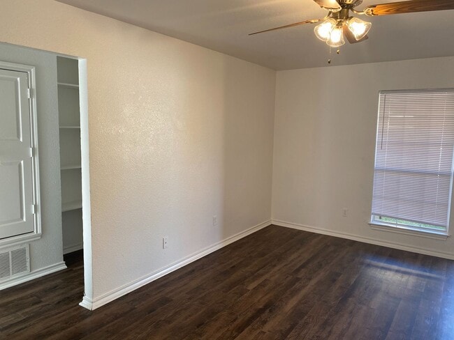 701 Miracle Ln in Cleburne, TX - Building Photo - Building Photo