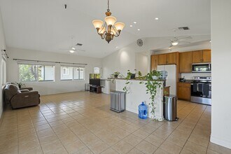 84 Honuea Pl in Kihei, HI - Building Photo - Building Photo
