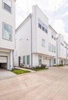 1740 Cove Cres Ct in Houston, TX - Building Photo