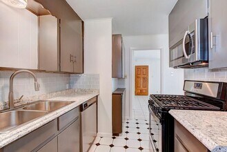 202 Prairie Dell Ave in Austin, TX - Building Photo - Building Photo