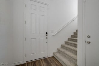 206 Callen Falls Ave in Henderson, NV - Building Photo - Building Photo