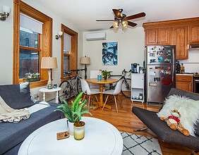 9 Grove St in Boston, MA - Building Photo - Building Photo