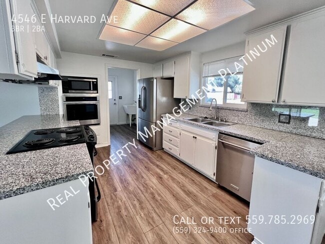 4546 E Harvard Ave in Fresno, CA - Building Photo - Building Photo