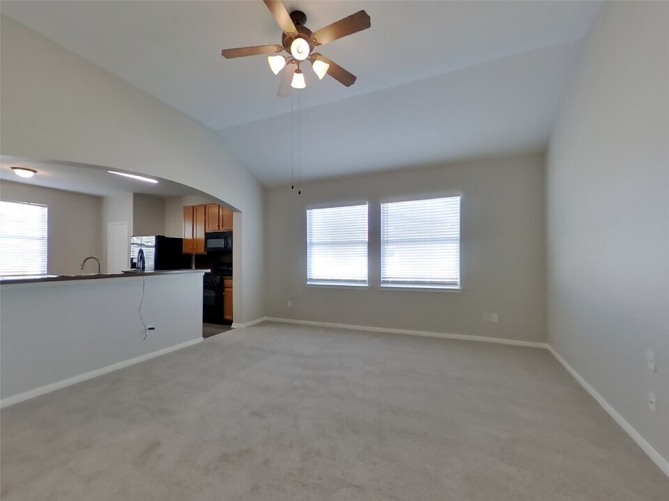3963 Mossy Spring Ln in Spring, TX - Building Photo