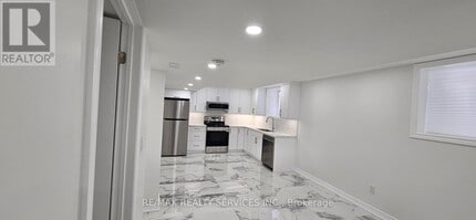 15163 Danby Rd in Halton Hills, ON - Building Photo - Building Photo