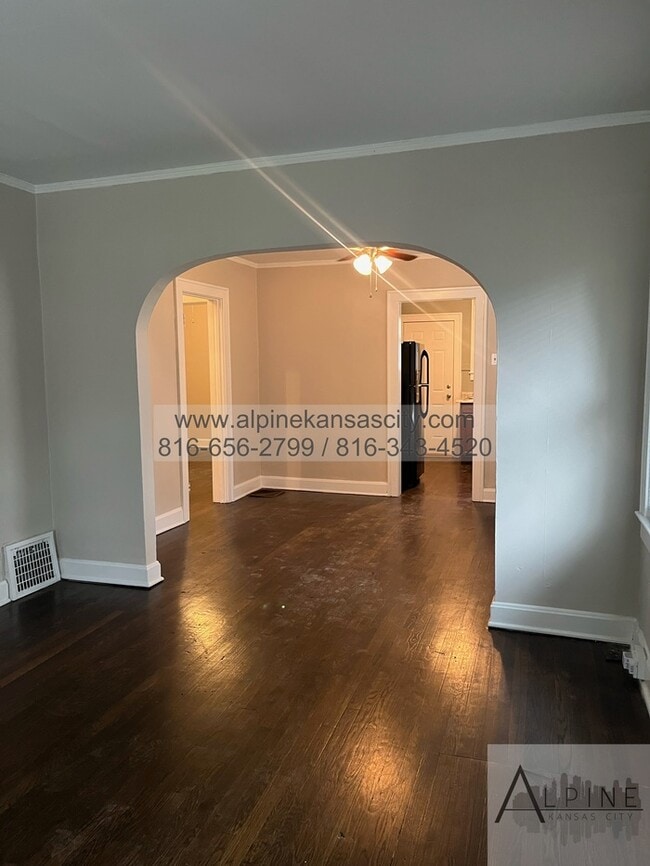 1854 E 68th Terrace in Kansas City, MO - Building Photo - Building Photo