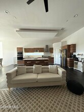 13010 Terrington Ave in El Paso, TX - Foto de edificio - Building Photo