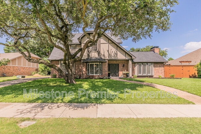 property at 3524 Canoncita Ln