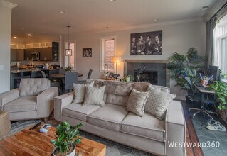 1033 W Monroe St in Chicago, IL - Building Photo - Building Photo