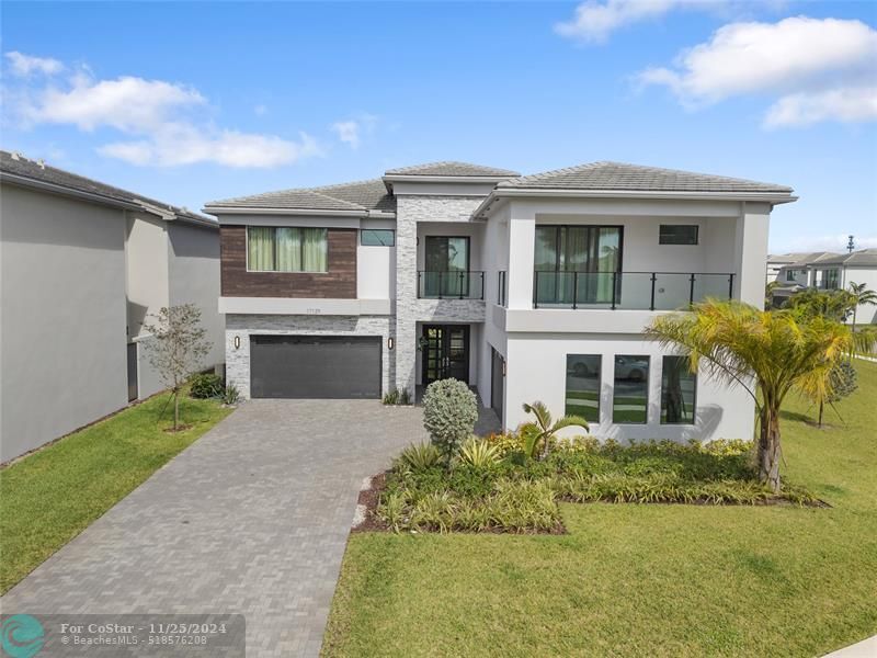 17129 Watersprite Lakes Rd in Boca Raton, FL - Foto de edificio