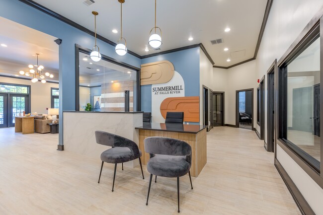 Summermill at Falls River in Raleigh, NC - Foto de edificio - Building Photo