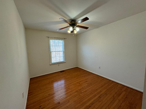 14546 Bisbee Ct in Woodbridge, VA - Building Photo - Building Photo