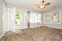 116 Sidney St photo'