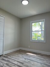 600 Lacy Ave in Streamwood, IL - Building Photo - Building Photo